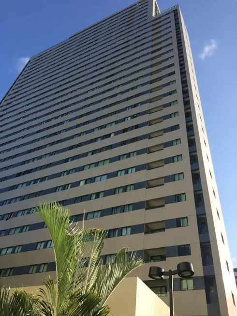 Foto 1 de Apartamento com 2 Quartos para alugar, 54m² em Pina, Recife