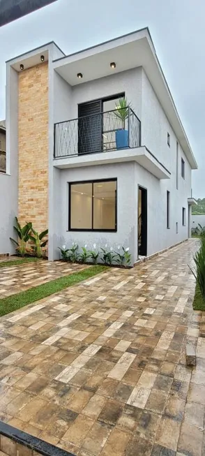 Foto 1 de Casa com 3 Quartos à venda, 140m² em Villas do Jaguari, Santana de Parnaíba