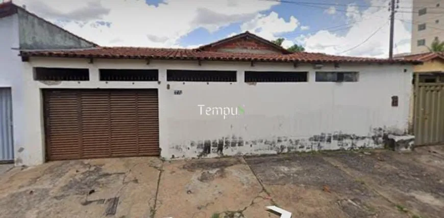 Foto 1 de Casa com 3 Quartos à venda, 250m² em Cidade Jardim, Goiânia