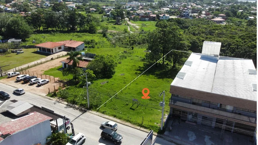 Foto 1 de Lote/Terreno à venda, 912m² em Praia do Rosa, Imbituba