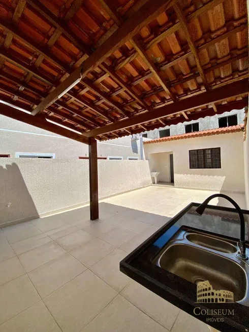 Foto 1 de Casa com 3 Quartos à venda, 104m² em Mirim, Praia Grande