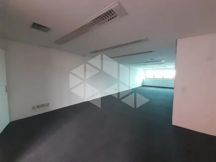 Foto 1 de Sala Comercial para alugar, 100m² em São João, Porto Alegre