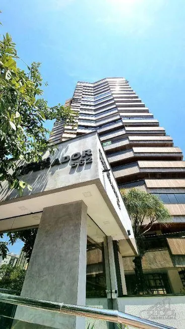 Foto 1 de Apartamento com 4 Quartos à venda, 404m² em Guanabara, Londrina