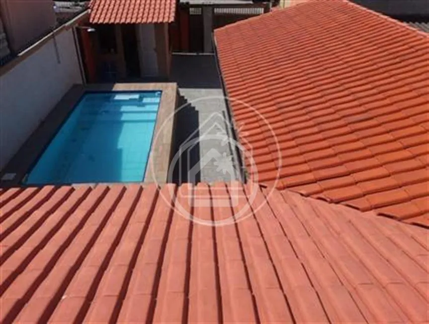 Foto 1 de Casa com 3 Quartos à venda, 212m² em Braz de Pina, Rio de Janeiro