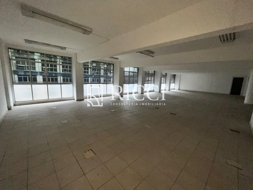 Foto 1 de Sala Comercial à venda, 850m² em Centro, Santos