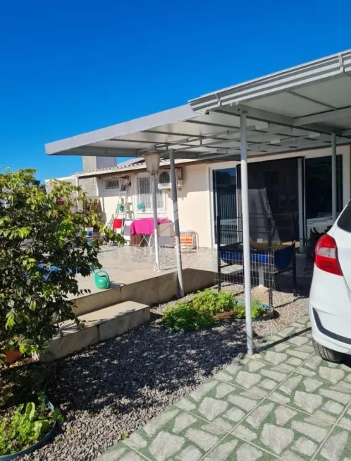 Foto 1 de Casa com 3 Quartos à venda, 200m² em Praia Do Sonho Ens Brito, Palhoça