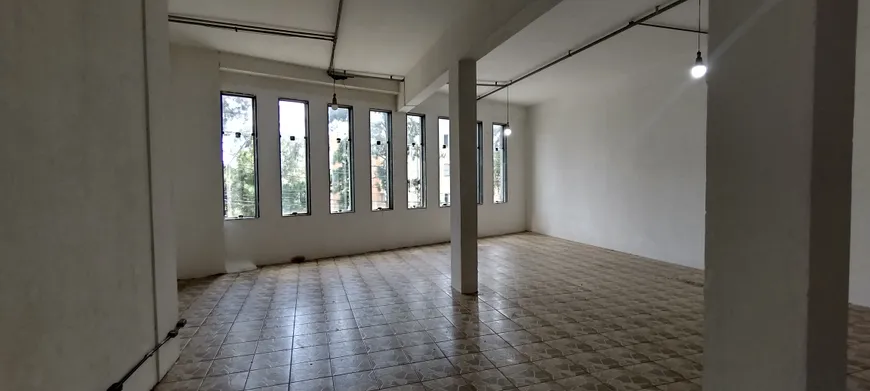 Foto 1 de Galpão/Depósito/Armazém para alugar, 290m² em Vila Sílvia, São Paulo