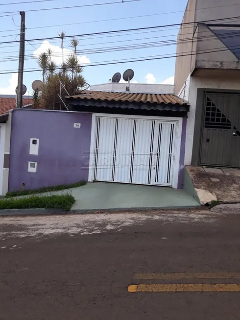 Foto 1 de Casa com 2 Quartos à venda, 120m² em Jardim Medeiros, São Carlos