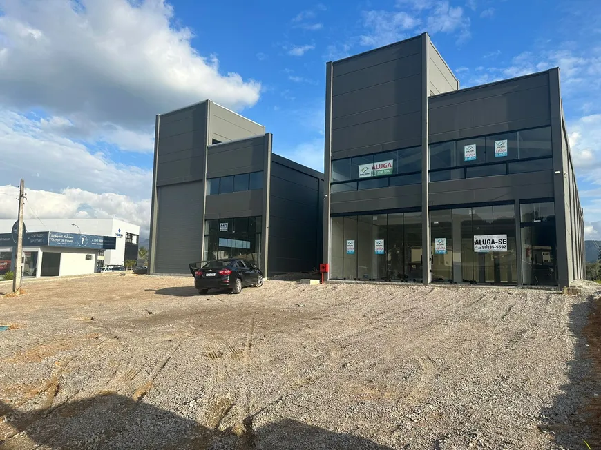 Foto 1 de Galpão/Depósito/Armazém para alugar, 900m² em Sul do Rio, Santo Amaro da Imperatriz