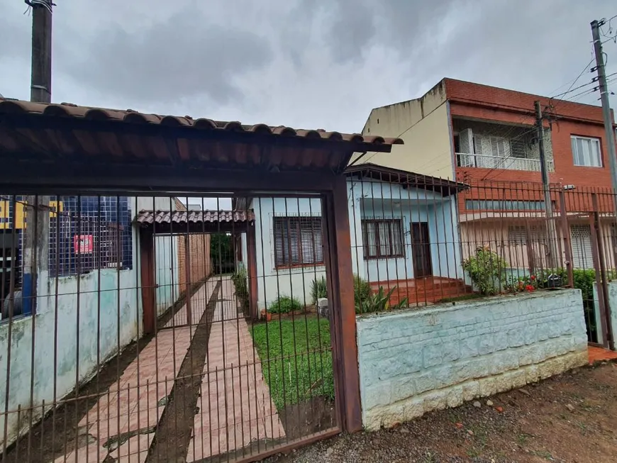 Foto 1 de Casa com 2 Quartos à venda, 140m² em Cristal, Porto Alegre