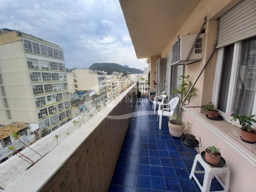 Foto 1 de Apartamento com 3 Quartos à venda, 150m² em Copacabana, Rio de Janeiro