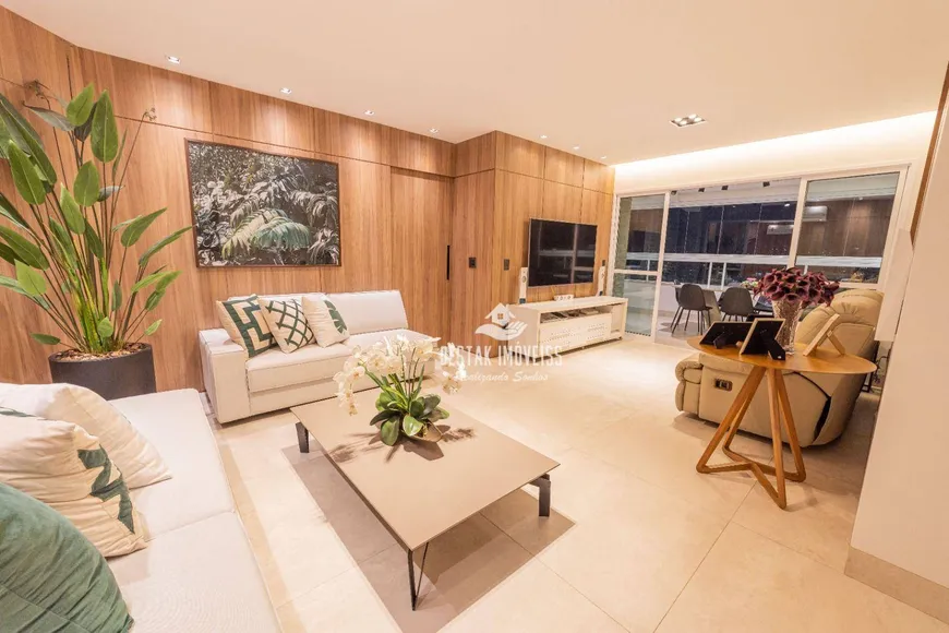 Foto 1 de Apartamento com 3 Quartos à venda, 135m² em Tubalina, Uberlândia