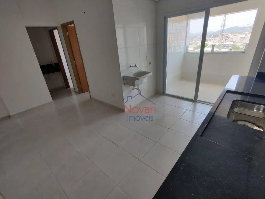 Foto 1 de Apartamento com 2 Quartos à venda, 55m² em Encruzilhada, Santos