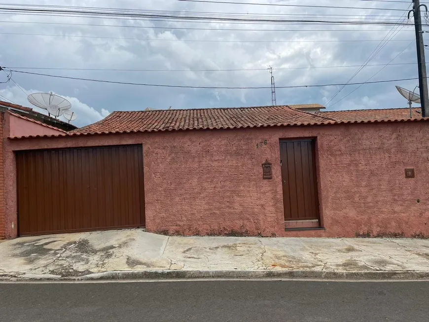 Foto 1 de Casa com 3 Quartos à venda, 172m² em Parque Residencial Esplanada, Boituva