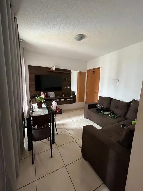 Foto 1 de Apartamento com 2 Quartos à venda, 45m² em Vila Oliveira, Aparecida de Goiânia