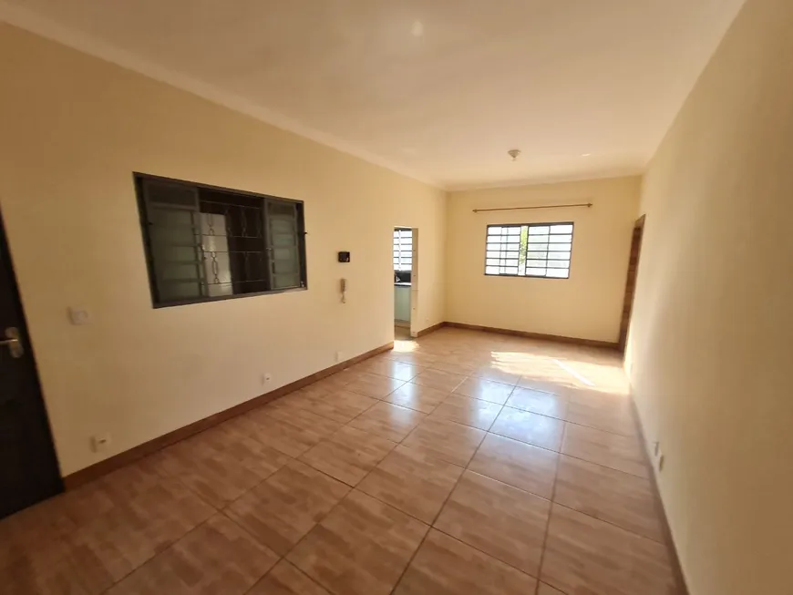 Foto 1 de Apartamento com 3 Quartos para alugar, 65m² em Ana Lucia, Sabará