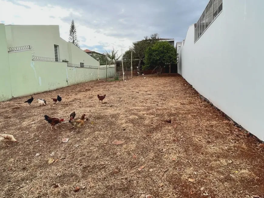 Foto 1 de Lote/Terreno à venda, 420m² em Jardim Cardinalli, São Carlos