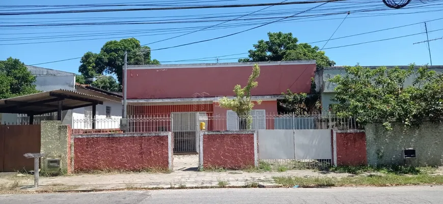 Foto 1 de Casa com 3 Quartos à venda, 200m² em Caju, Campos dos Goytacazes