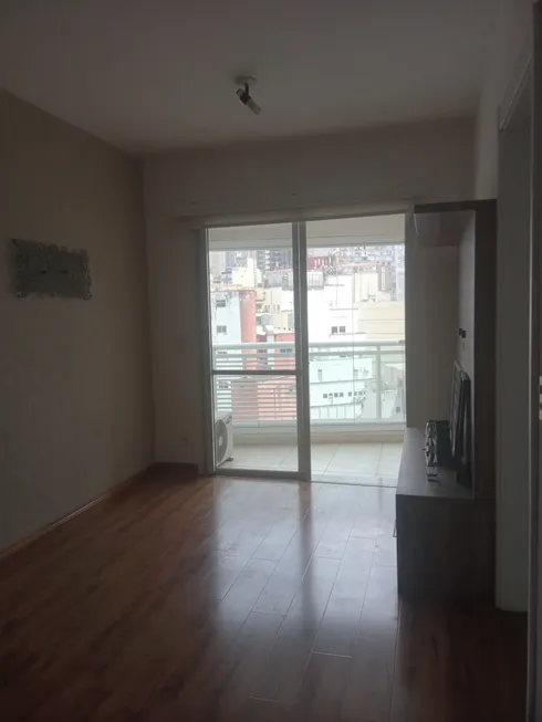 Foto 1 de Apartamento com 1 Quarto para alugar, 50m² em Centro, São Paulo