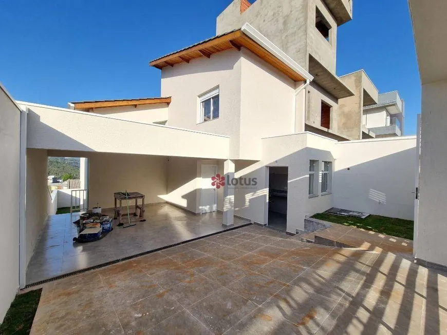 Foto 1 de Casa com 3 Quartos à venda, 142m² em Guaturinho, Cajamar