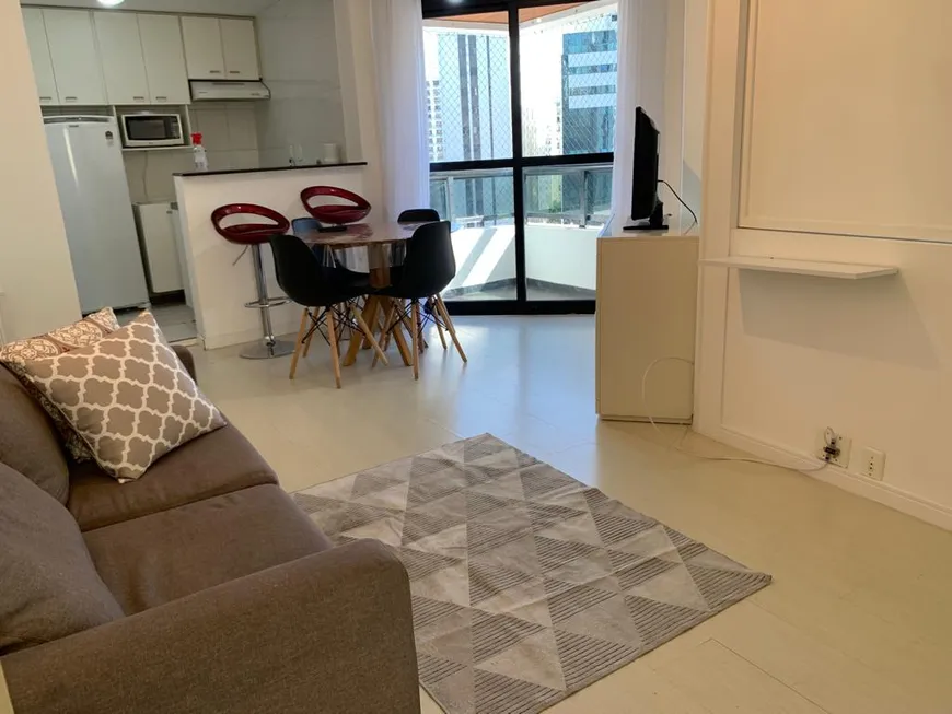 Foto 1 de Apartamento com 2 Quartos para alugar, 65m² em Jardim Paulista, São Paulo