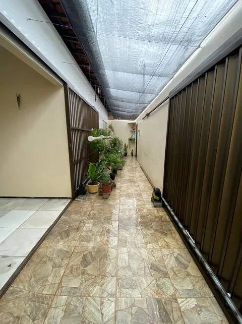 Foto 1 de Casa com 2 Quartos à venda, 150m² em Vila Santa Terezinha, Carapicuíba