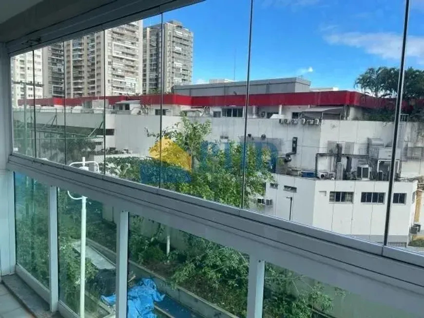 Foto 1 de Apartamento com 3 Quartos para alugar, 88m² em Recreio Dos Bandeirantes, Rio de Janeiro