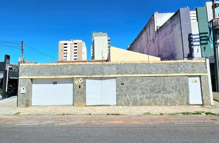 Foto 1 de Imóvel Comercial com 4 Quartos para alugar, 407m² em São José, Aracaju