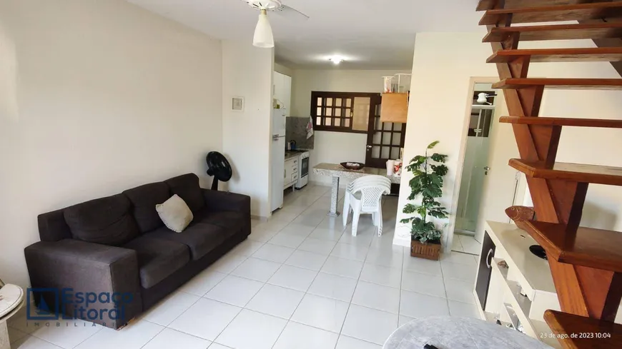 Foto 1 de Casa de Condomínio com 2 Quartos à venda, 65m² em Martim de Sa, Caraguatatuba