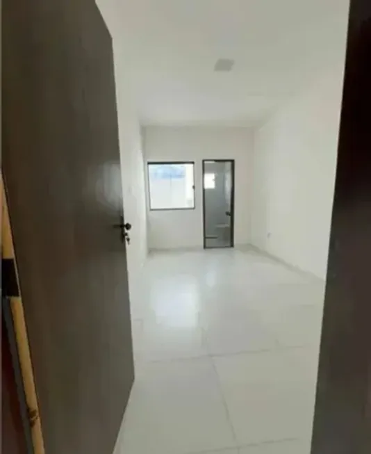 Foto 1 de Casa com 2 Quartos à venda, 70m² em Ribeira, Salvador