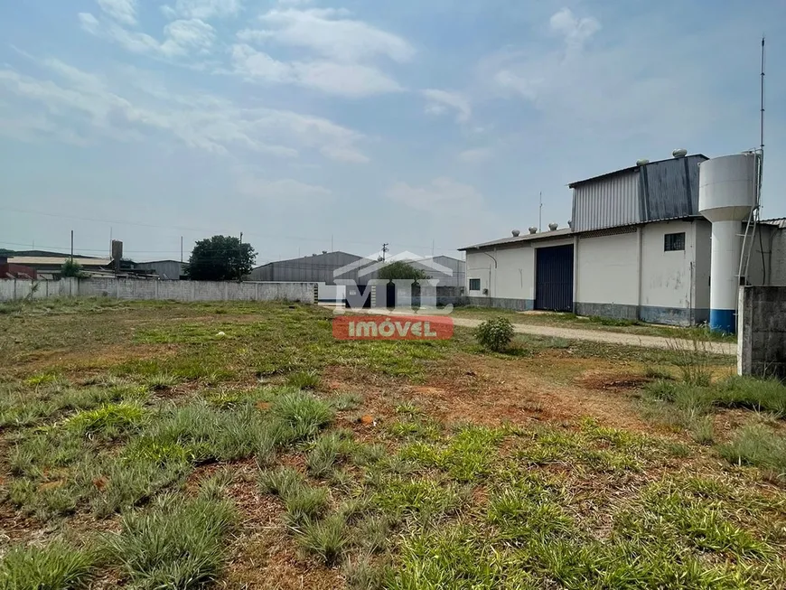 Foto 1 de Galpão/Depósito/Armazém com 2 Quartos à venda, 1000m² em Setor Central, Aparecida de Goiânia