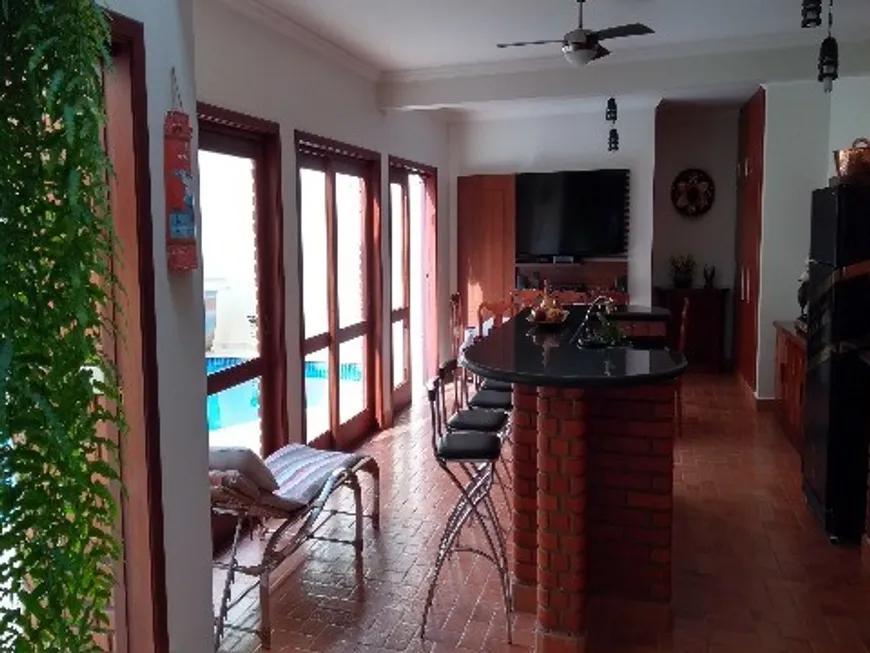 Foto 1 de Casa com 4 Quartos à venda, 297m² em Jardim Leocadia, Sorocaba