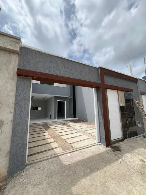 Foto 1 de Casa com 3 Quartos à venda, 144m² em Zacarias Gonçalves, Crato