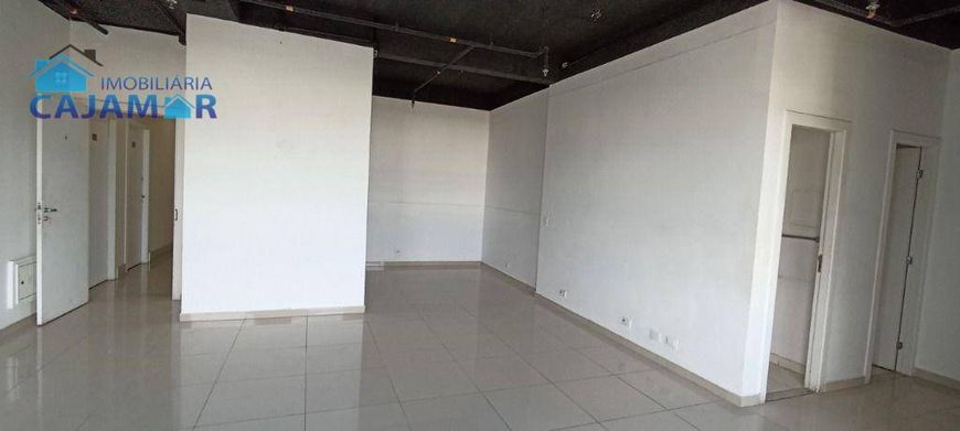 Sala Comercial na Alameda Araguaia, Alphaville em Barueri, por R$ 3.369