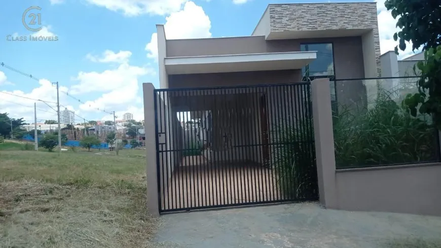 Foto 1 de Casa com 1 Quarto à venda, 74m² em , Ibiporã