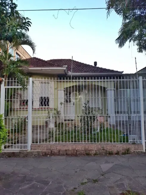 Foto 1 de Casa com 3 Quartos à venda, 142m² em Partenon, Porto Alegre