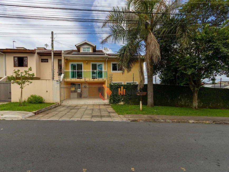 Foto 1 de Sobrado com 4 Quartos à venda, 230m² em Campo Comprido, Curitiba