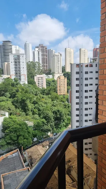 Foto 1 de Apartamento com 1 Quarto à venda, 40m² em Morumbi, São Paulo