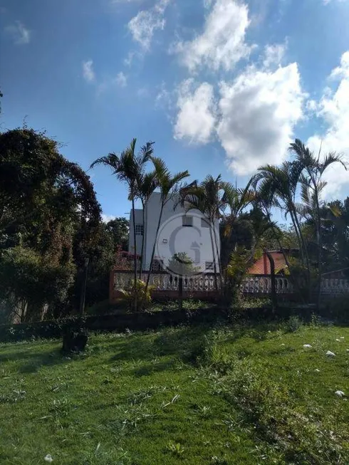 Foto 1 de Casa com 4 Quartos à venda, 300m² em Chacara Vale do Rio Cotia, Carapicuíba