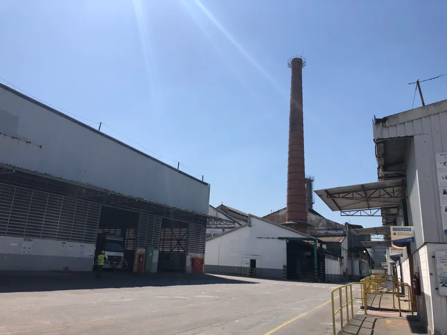 Foto 1 de Galpão/Depósito/Armazém à venda, 22110m² em Centro, São Vicente