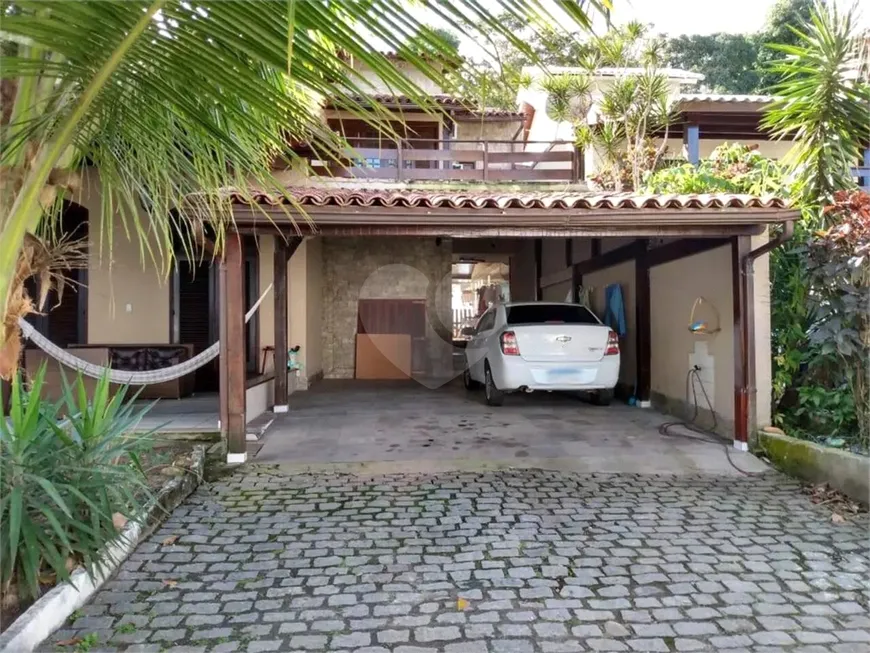 Foto 1 de Casa com 5 Quartos à venda, 294m² em Itaipu, Niterói