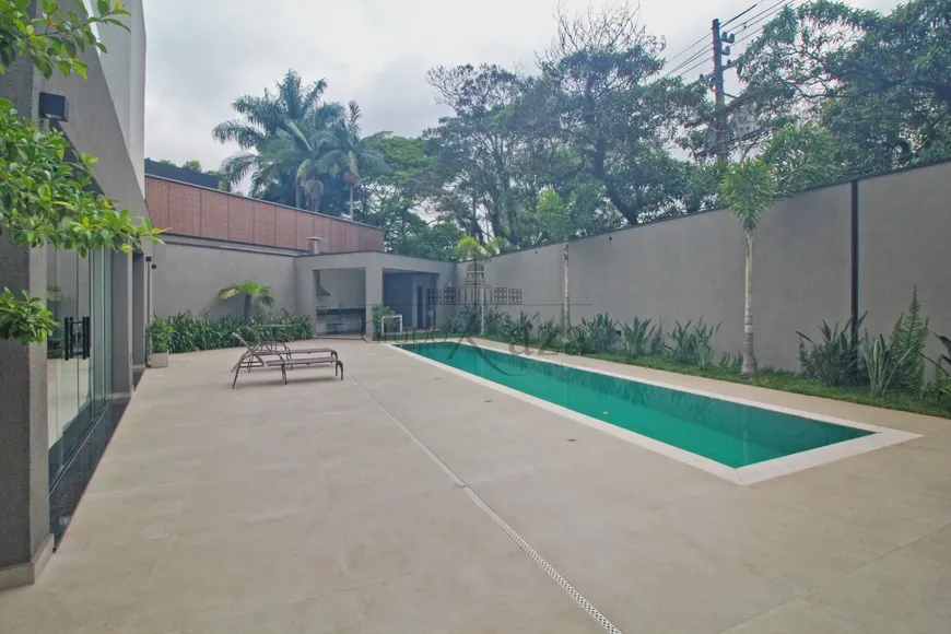 Foto 1 de Casa com 4 Quartos à venda, 650m² em Jardim Europa, São Paulo