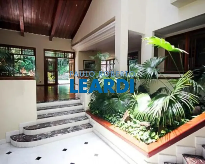 Foto 1 de Casa de Condomínio com 5 Quartos à venda, 728m² em Tamboré, Barueri