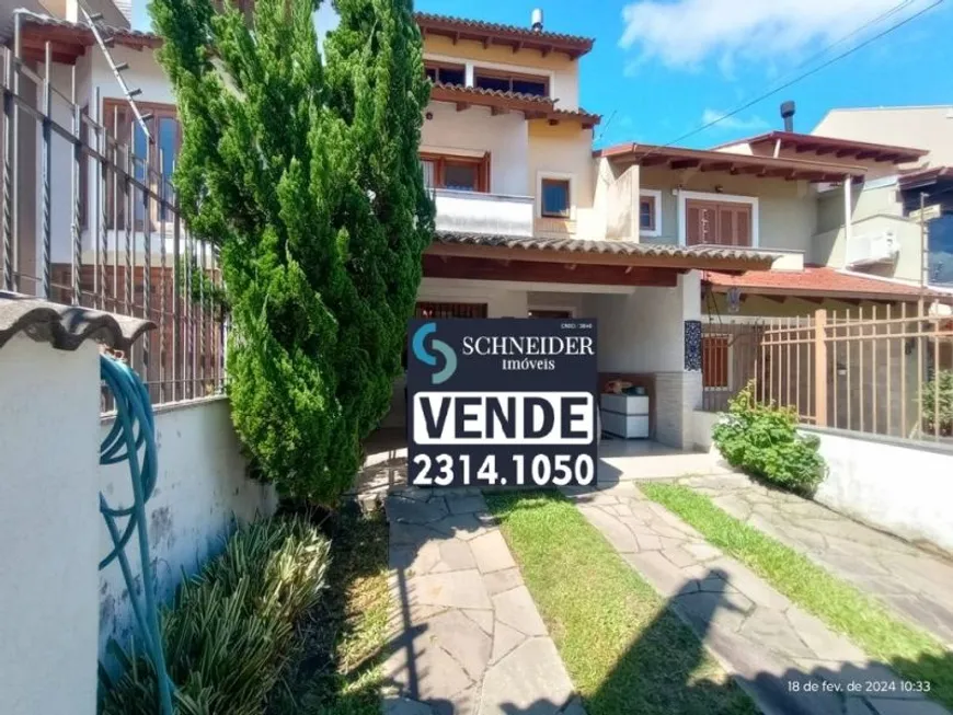 Foto 1 de Casa com 3 Quartos à venda, 137m² em Guarujá, Porto Alegre