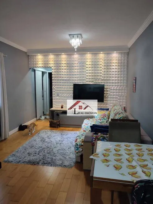 Foto 1 de Apartamento com 2 Quartos à venda, 55m² em Parque Industriario, Santo André