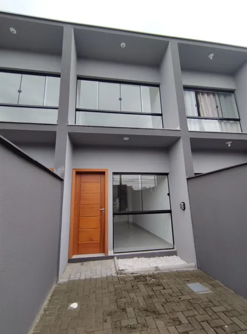 Foto 1 de Sobrado com 2 Quartos à venda, 76m² em Vila Nova, Joinville