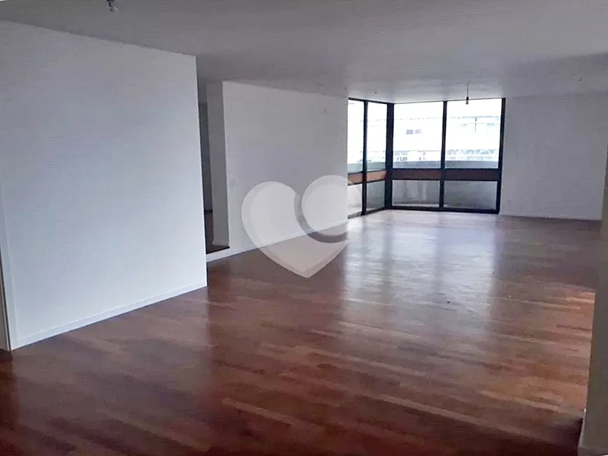 Foto 1 de Apartamento com 5 Quartos à venda, 326m² em Higienópolis, São Paulo