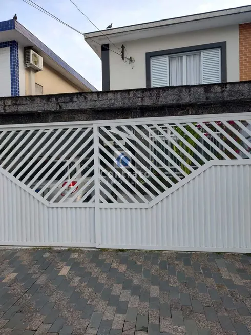 Foto 1 de Sobrado com 3 Quartos à venda, 191m² em Vila Cascatinha, São Vicente