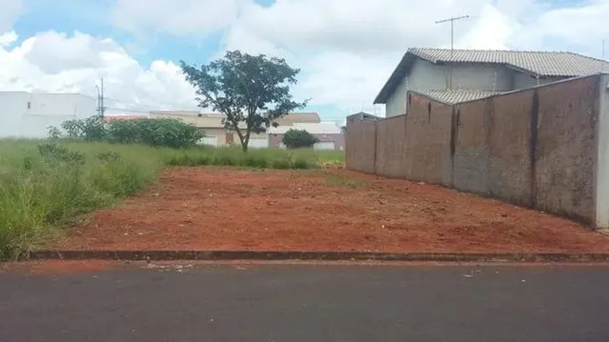 Foto 1 de Lote/Terreno à venda, 250m² em New Golden Ville, Uberlândia