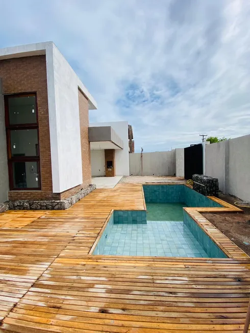 Foto 1 de Casa com 3 Quartos à venda, 165m² em Praia do Frânces, Marechal Deodoro